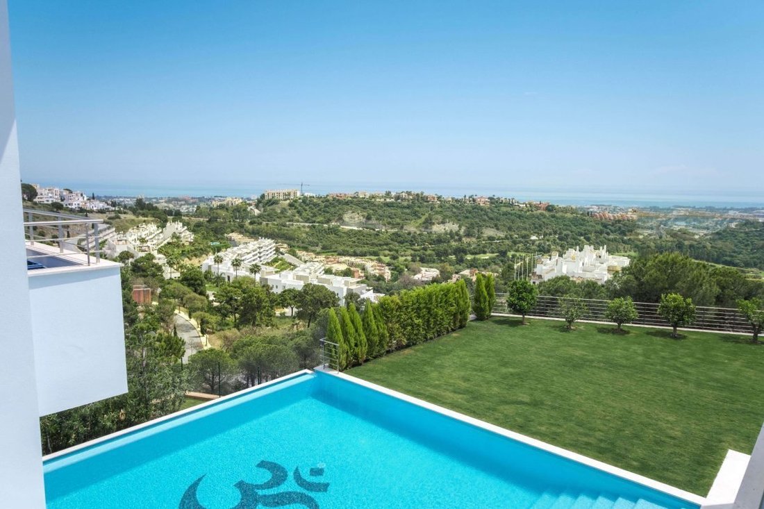 Villa a El Madroñal, Benahavís, Spagna 1 - 18862392
