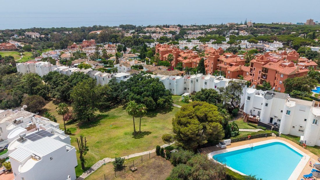 Townhouse in Elviria-Cabopino, Marbella, Spain 3 - 18859344