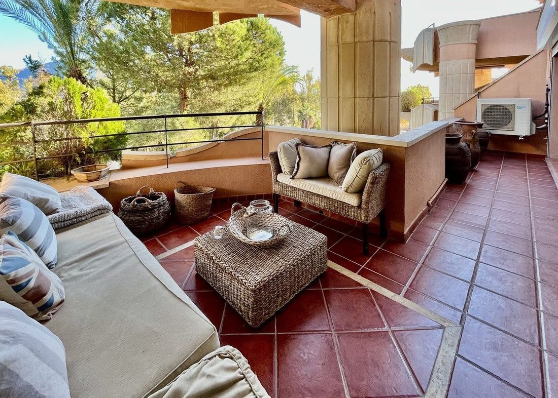 Apartment in Puerto Banus, Marbella, Spain 4 - 18862940
