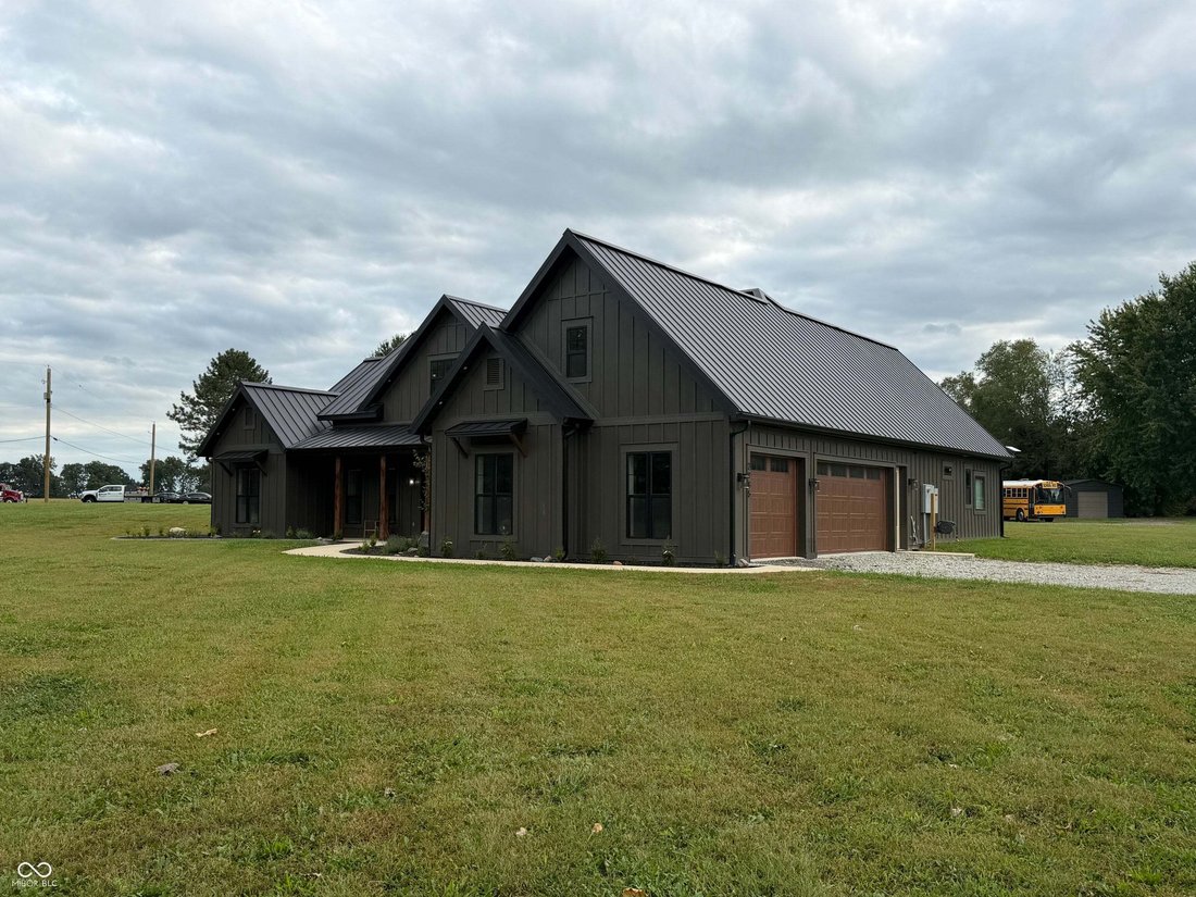 House in Alexandria, Indiana, United States 3 - 18858266