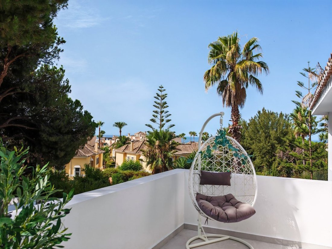 Villa in Elviria-Cabopino, Marbella, Spanien 5 - 18859821