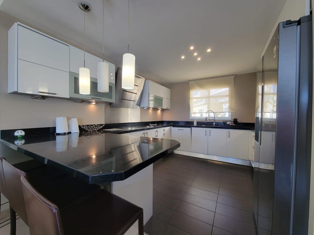Townhouse in Nueva Andalucia, Marbella, Spain 3 - 18863196