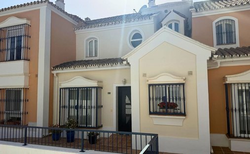 Residenza a Puerto Banus, Marbella, Spagna 1