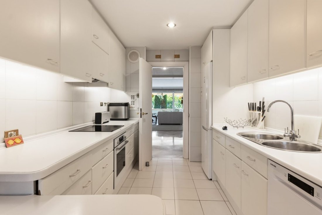 Apartment in Marbella, Andalusia, Spain 5 - 18860362