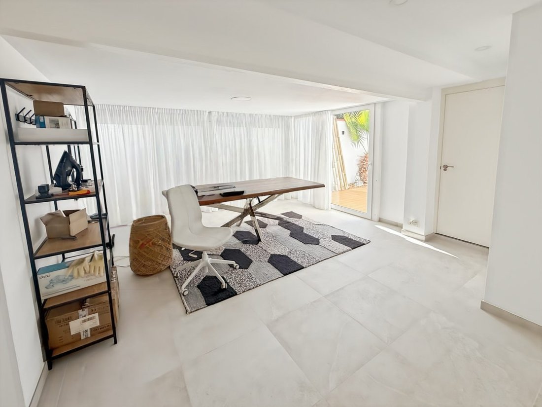 Villa in Elviria-Cabopino, Marbella, Spain 5 - 18859811