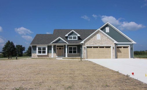 House in Yorkville, Wisconsin, United States 1