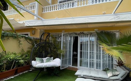 Townhouse in Sitio de Calahonda, Mijas, Spain 1