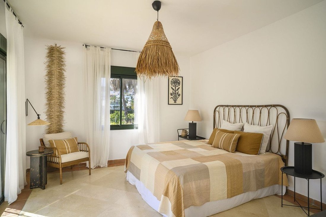 Villa a Estepona, Andalusia, Spagna 3 - 18864624