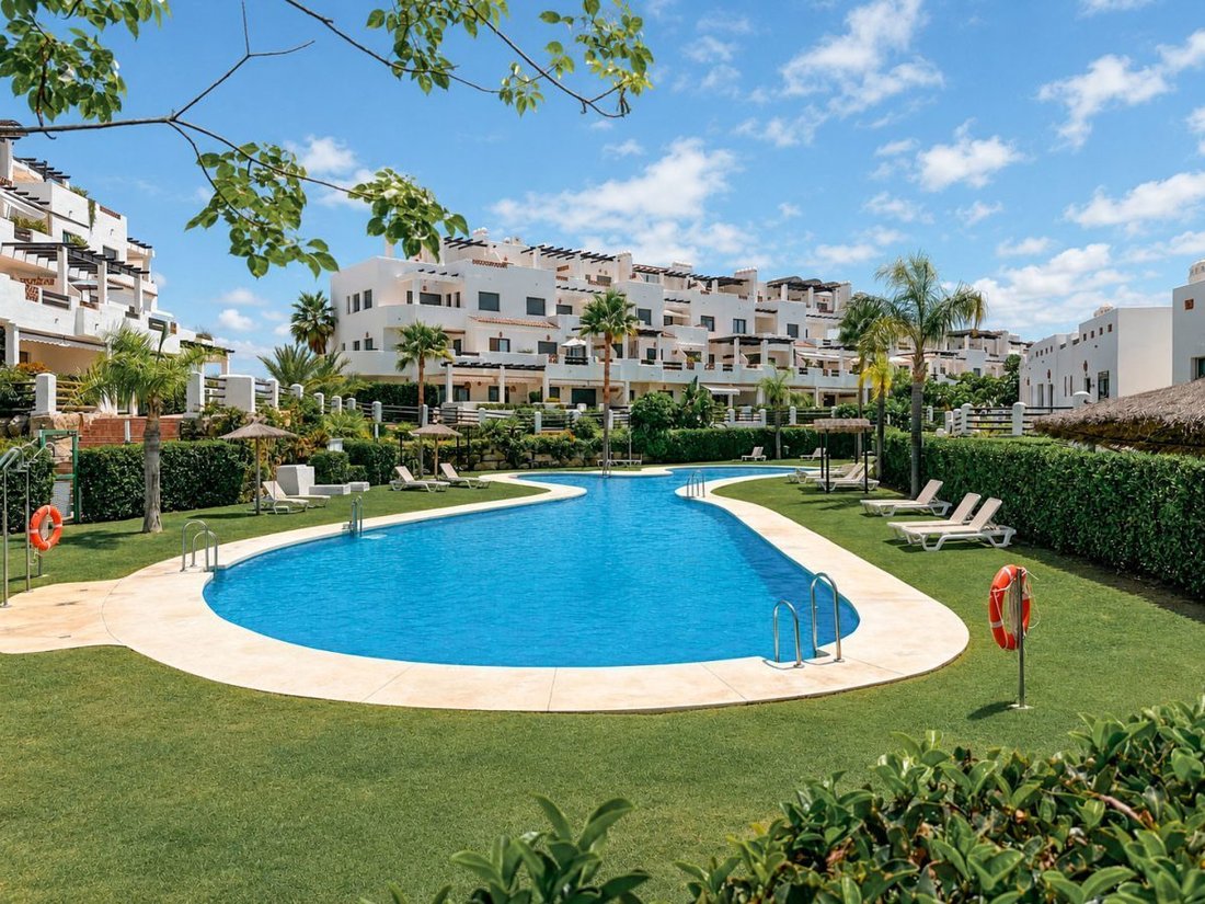 Wohnung in Estepona, Andalusien, Spanien 1 - 18860074