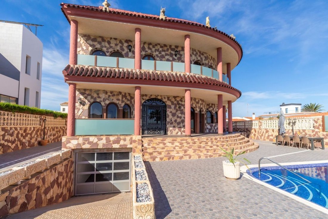 Villa à La Zenia, Orihuela, Valence 1 - 18859301