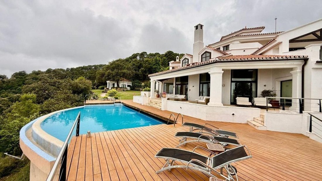 Villa in La Zagaleta, Benahavis, Andalusia 1 - 18864860