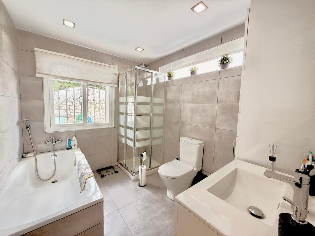 Villa in Benalmadena, Andalusia, Spain 5 - 18859676