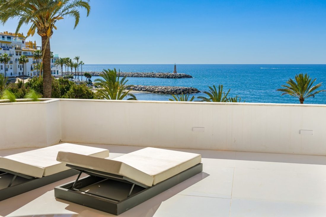 Appartamento a Puerto Banus, Marbella, Spagna 2 - 18862899