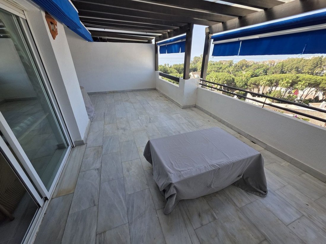 Apartment in Puerto Banus, Marbella, Spain 2 - 18860275