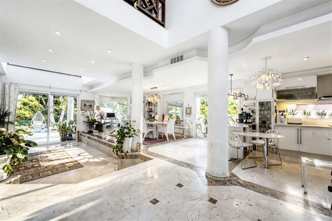 Villa in Estepona, Andalusia, Spain 2 - 18865468