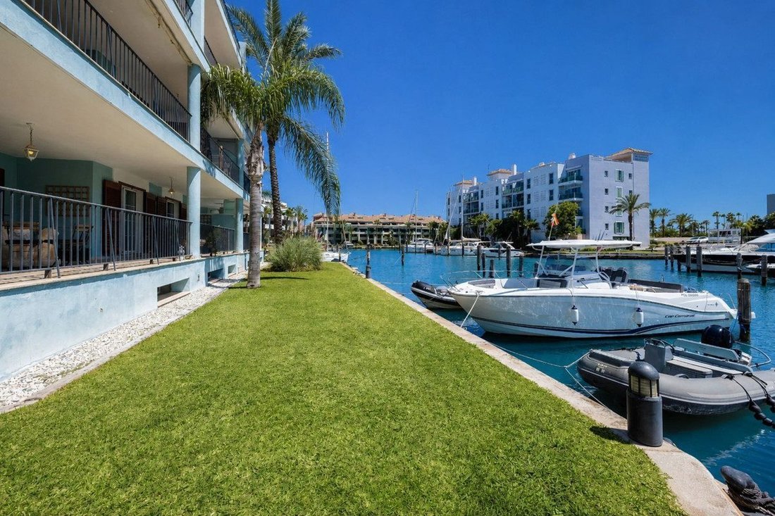 Appartamento a Sotogrande, San Roque, Andalusia 2 - 18862101