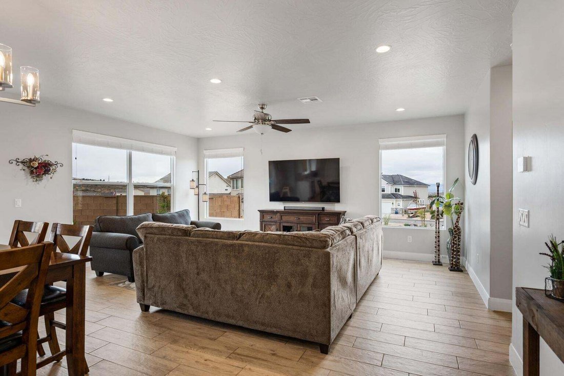 House in Washington, Utah, United States 4 - 18858370