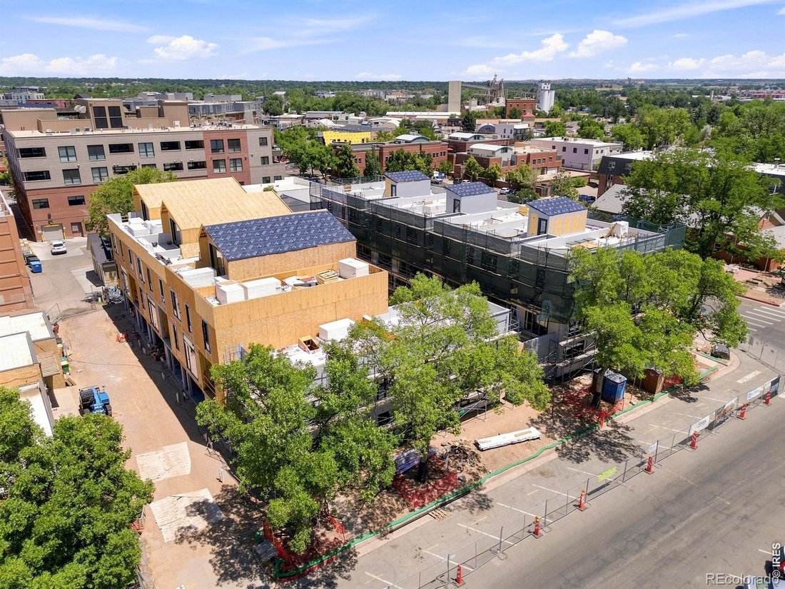 Townhouse in Fort Collins, Colorado, United States 2 - 18859004