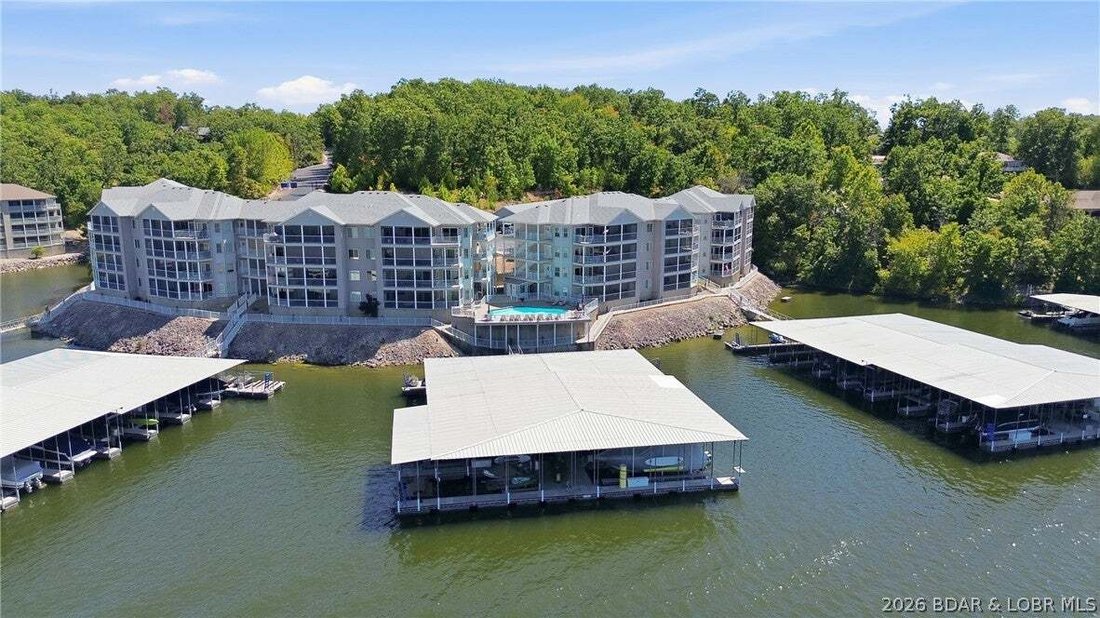 Condo in Eldon, Missouri, United States 2 - 18858091