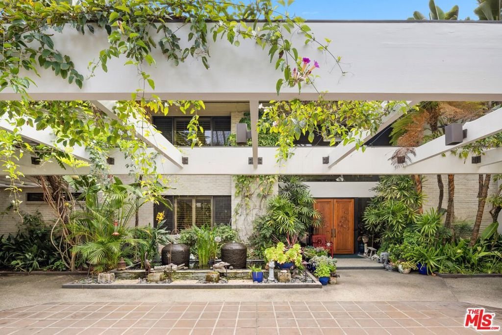 Maison à Beverly Hills, Californie, États-Unis 1 - 18858942