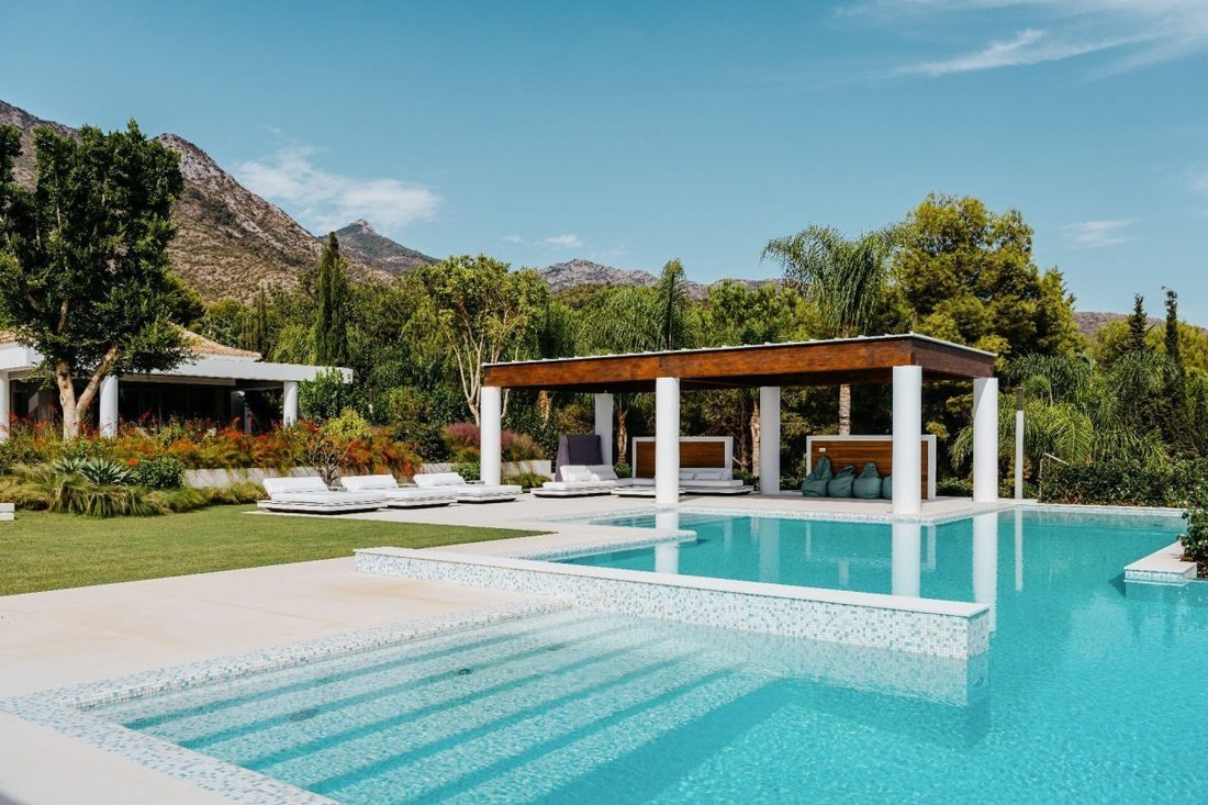 Villa in Sierra Blanca, Marbella, Spain 2 - 18862415