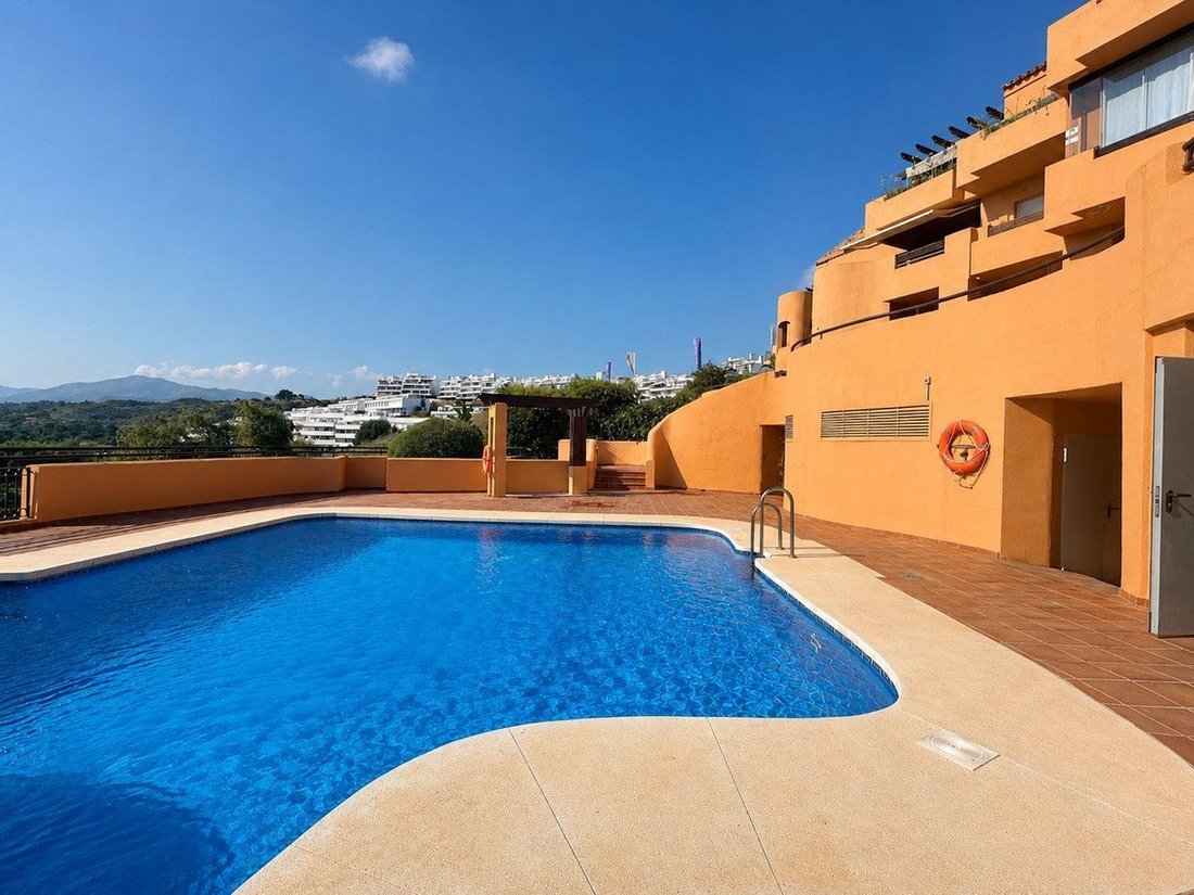 Wohnung in Cancelada, Estepona, Andalusien 1 - 18862010