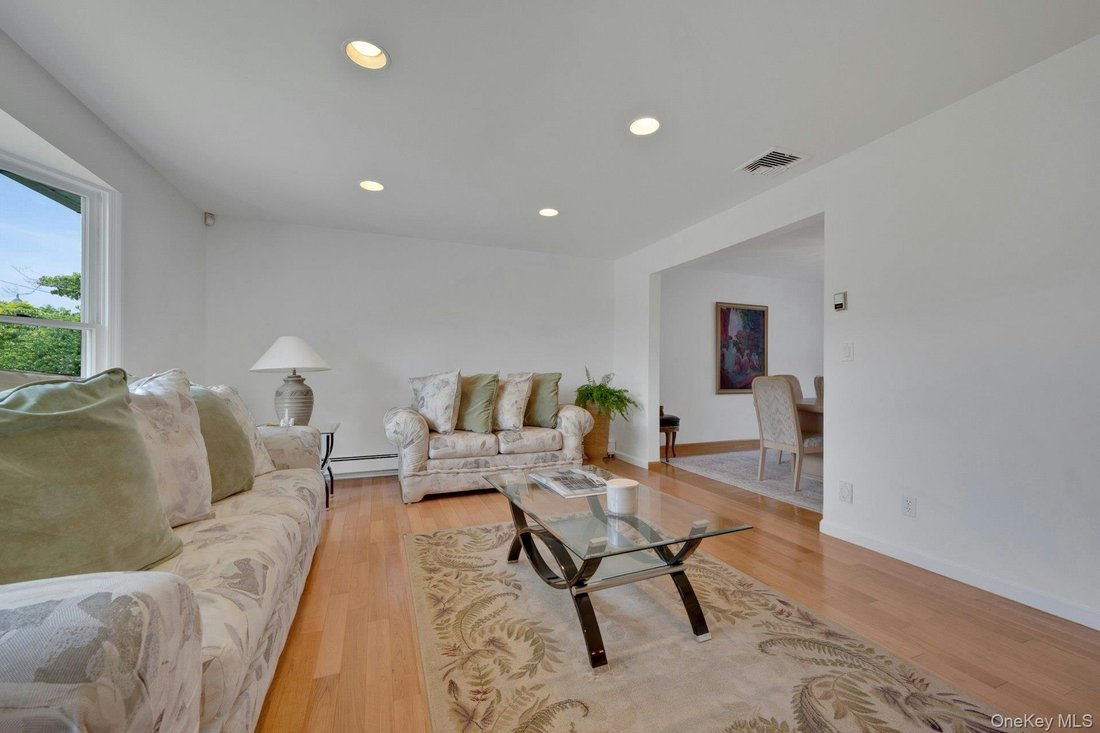 House in New Rochelle, New York, United States 4 - 18160391