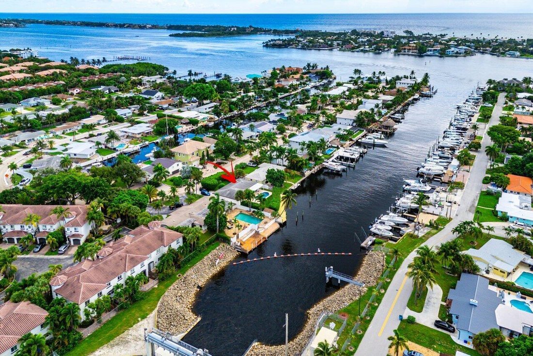 Casa a Boynton Beach, Florida, Stati Uniti 1 - 18859511