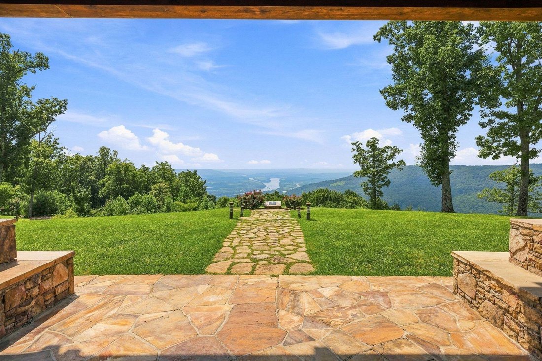 House in South Pittsburg, Tennessee, United States 2 - 18859383