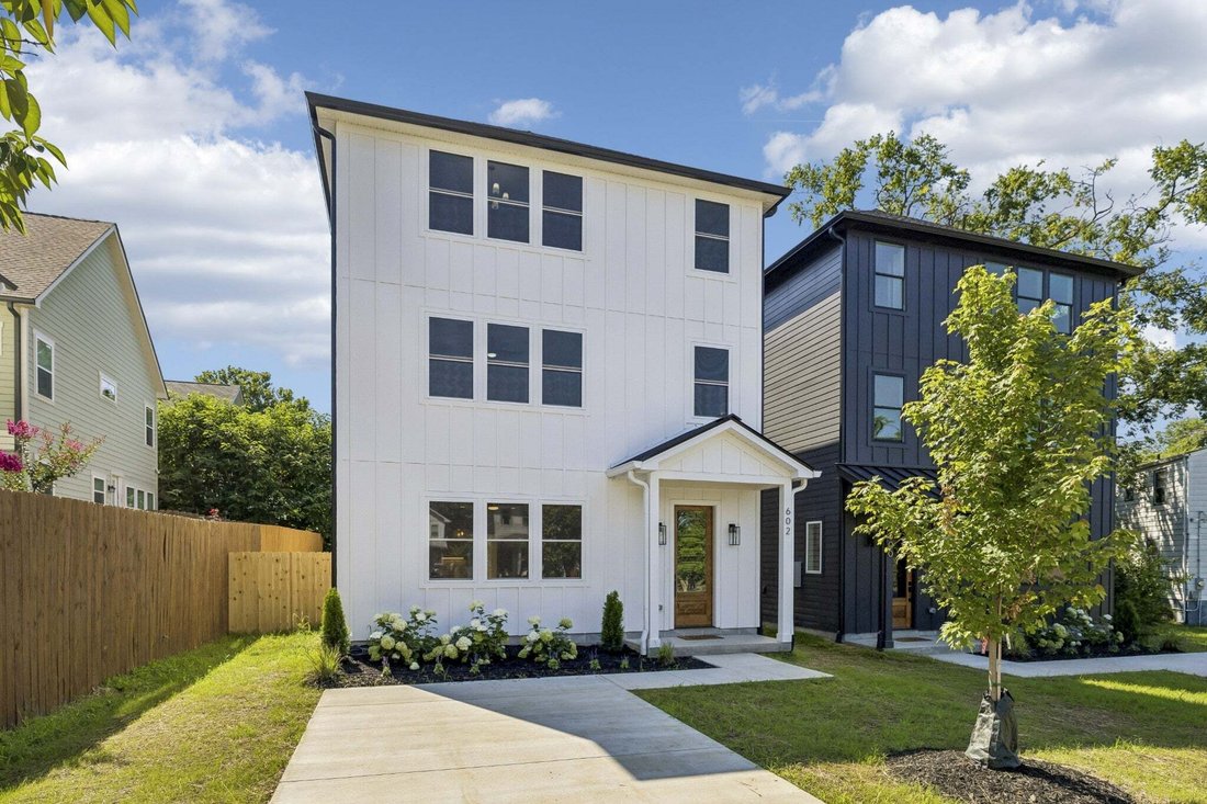 Co Op in Nashville, Tennessee, United States 1 - 18859365