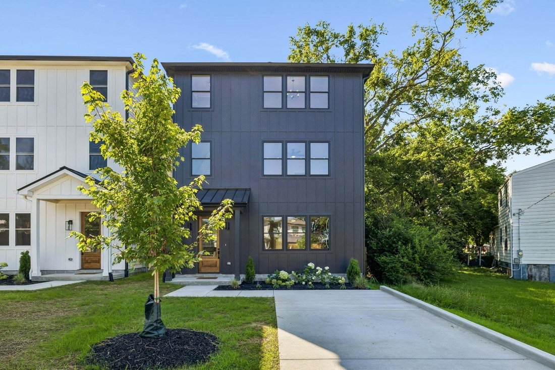 Co Op in Nashville, Tennessee, United States 2 - 18859379