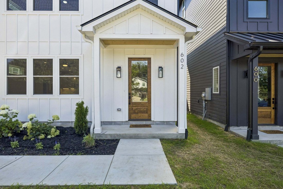 Co Op in Nashville, Tennessee, United States 3 - 18859365