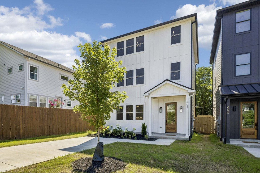 Co Op in Nashville, Tennessee, United States 2 - 18859365