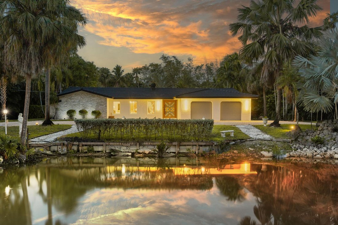 Casa en Plantation, Florida, Estados Unidos 1 - 18859473