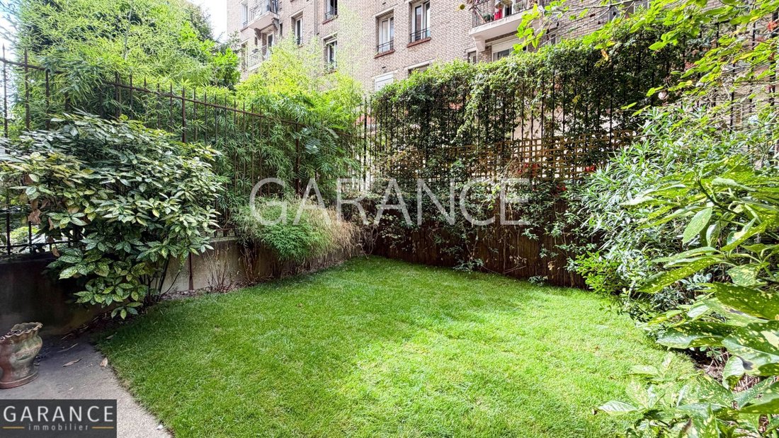 Apartment in Bois de Vincennes, Paris 12e Arrondissement, Paris 2 - 18859400