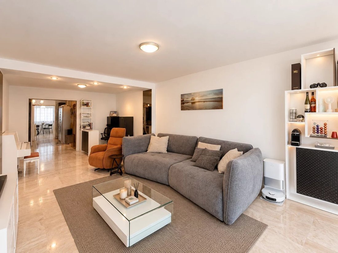 Apartment in La Source, Cannes, France 2 - 18859558