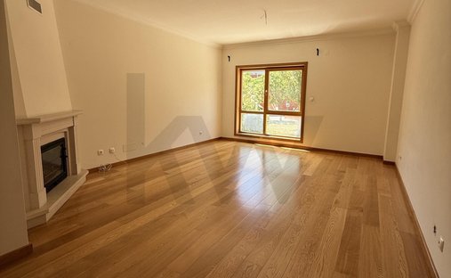 Wohnung in Venteira, Lissabon, Portugal 1