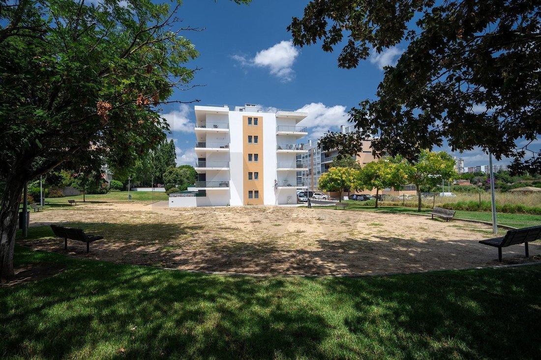 Appartamento a Carcavelos e Parede, Lisbona, Portogallo 1 - 18859848