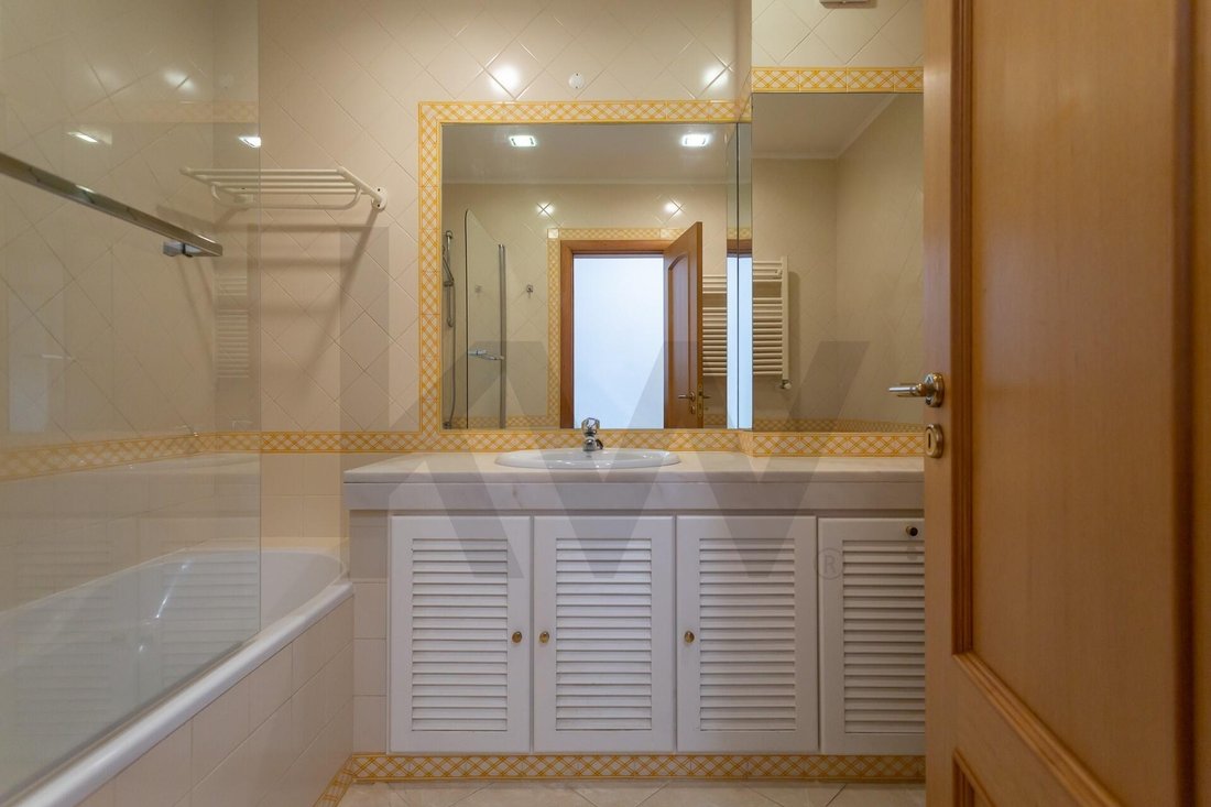 Apartamento en Carcavelos y Parede, Distrito de Lisboa, Portugal 3 - 18859830