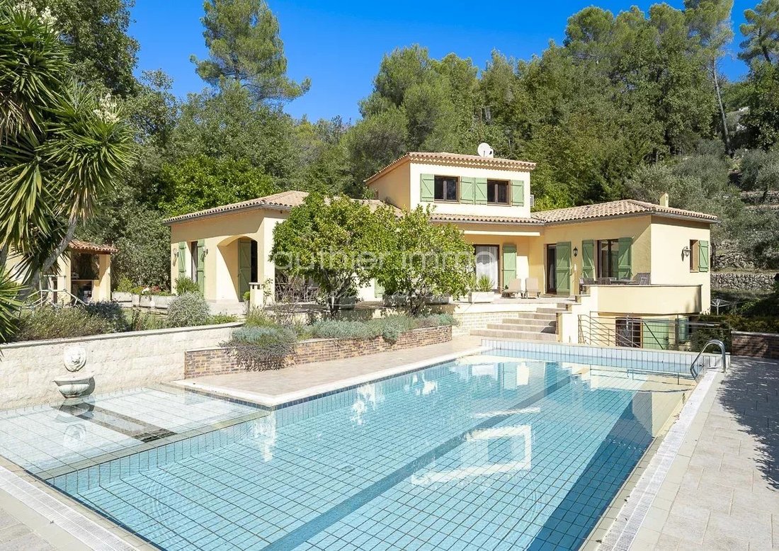 Domaine à Le Rouret, Provence-Alpes-Côte d'Azur, France 2 - 18859698