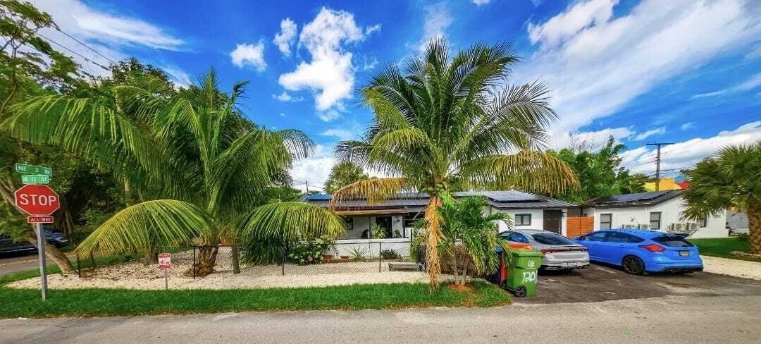 Fort Lauderdale, Florida, United States 3 - 18735092