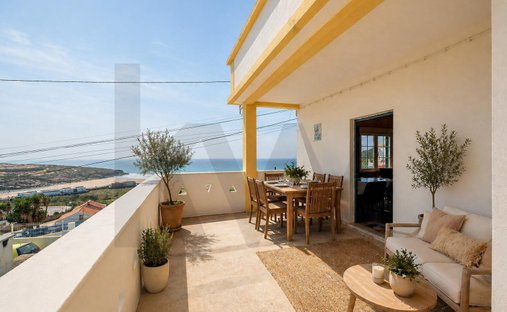 Townhouse in Carvoeira, Lisbon, Portugal 1