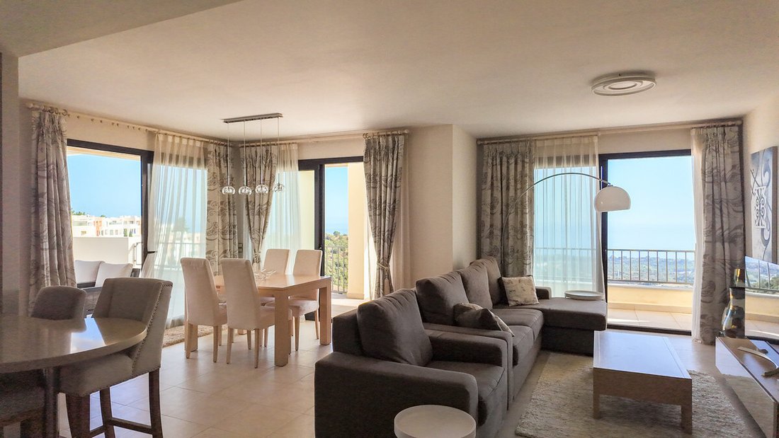 Penthouse in Marbella, Andalusia, Spain 4 - 18859734