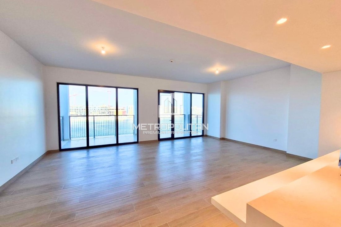 Apartment in Jumeirah, Dubai, United Arab Emirates 1 - 17427658