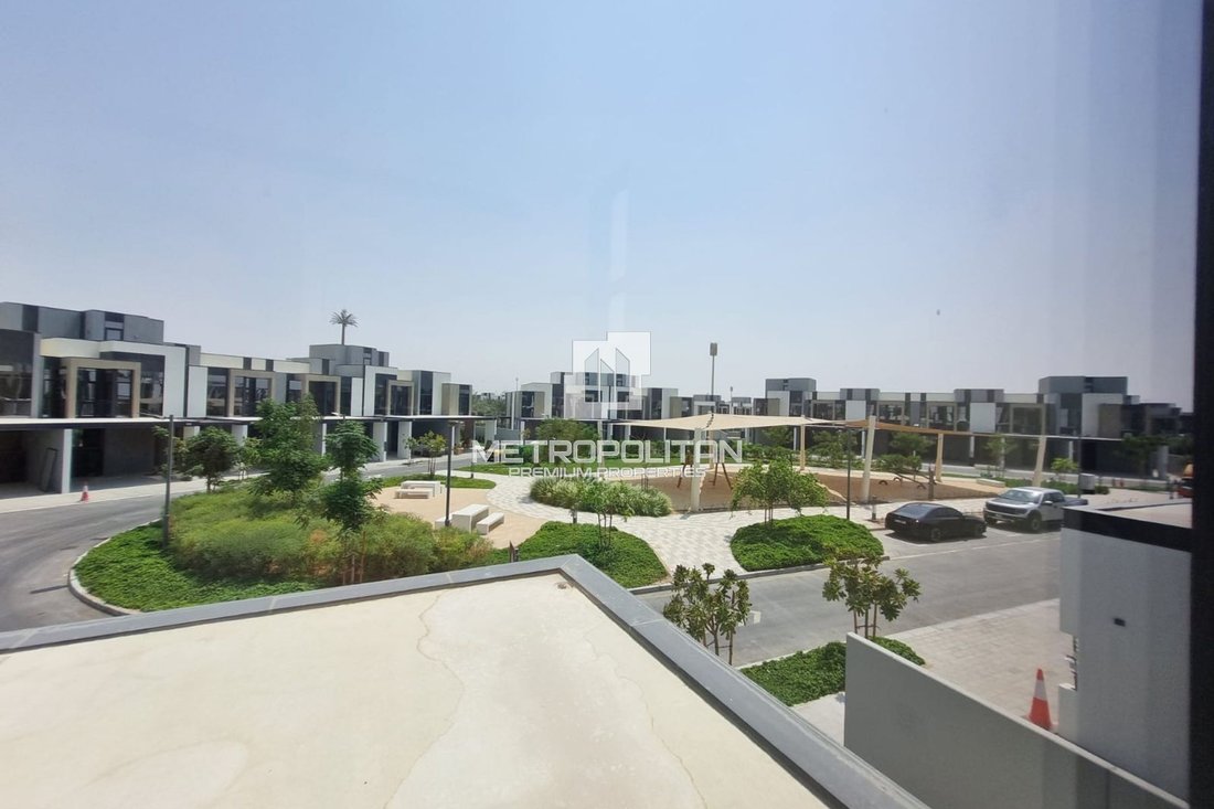 Townhouse en Al Hebiah Tercero, Al Hebiah, Dubái 2 - 18859833