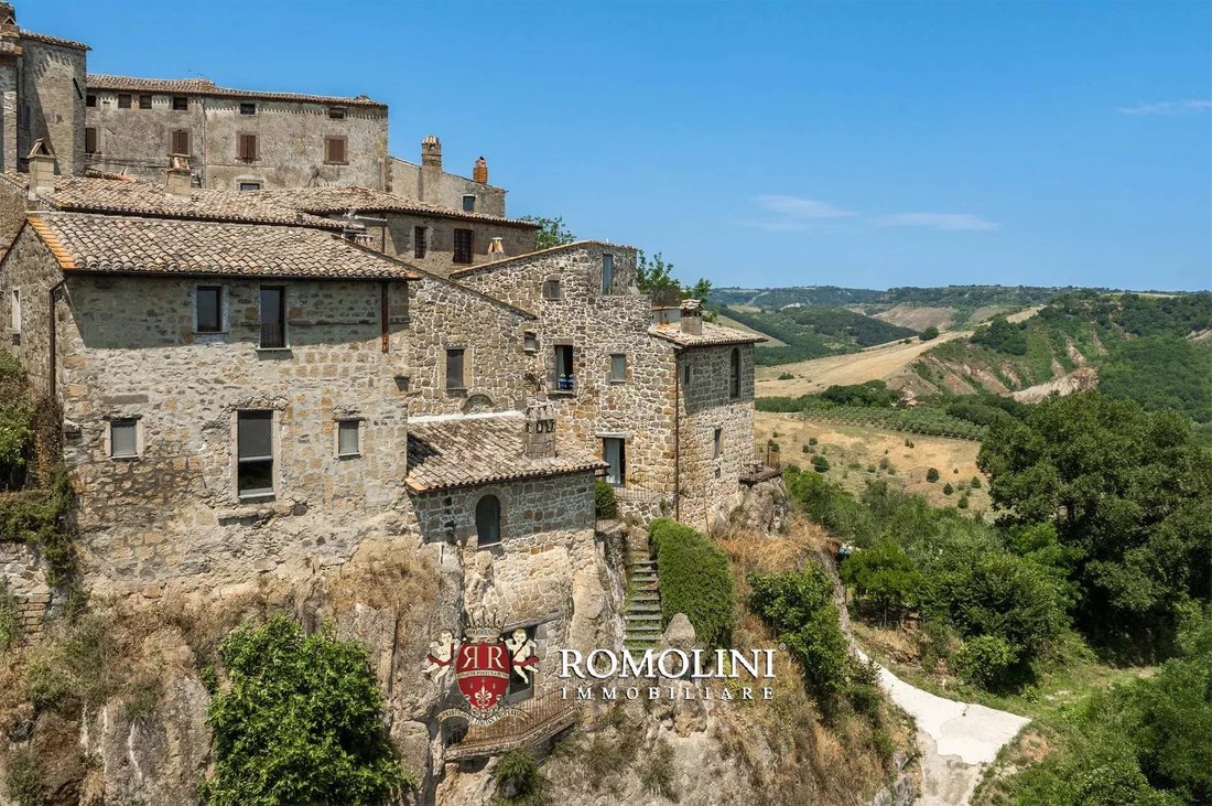 Maison à Civitella d'Agliano, Latium, Italie 1 - 18859819