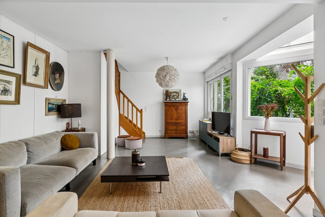 Apartment in Pont de Flandre, Paris 19e Arrondissement, Paris 2 - 18859745
