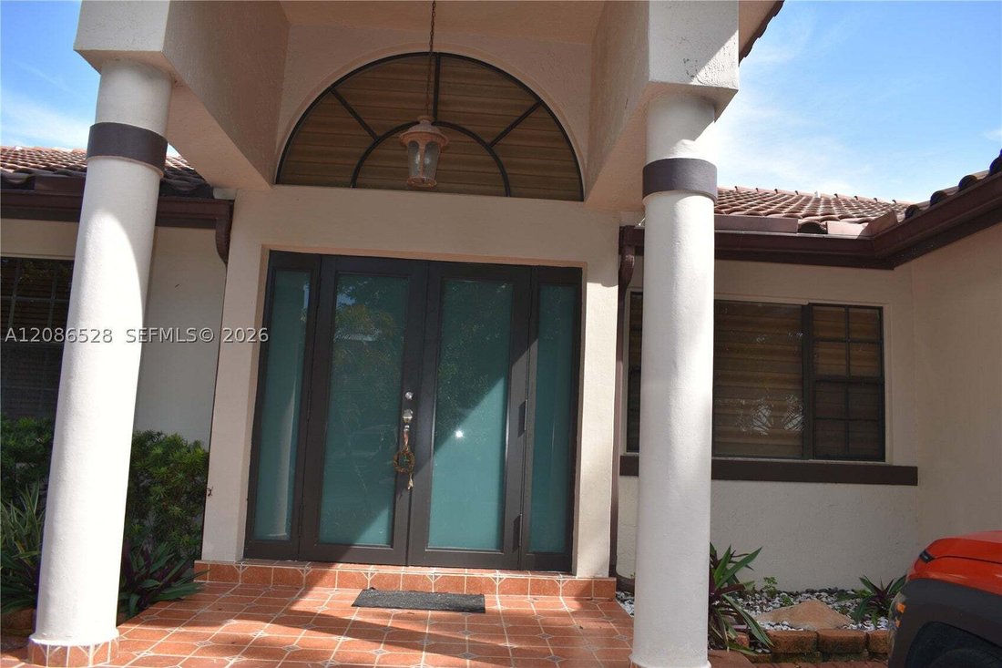 House in Miami Lakes, Florida, United States 3 - 18851422