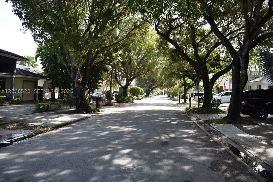 House in Miami Lakes, Florida, United States 1 - 18851422