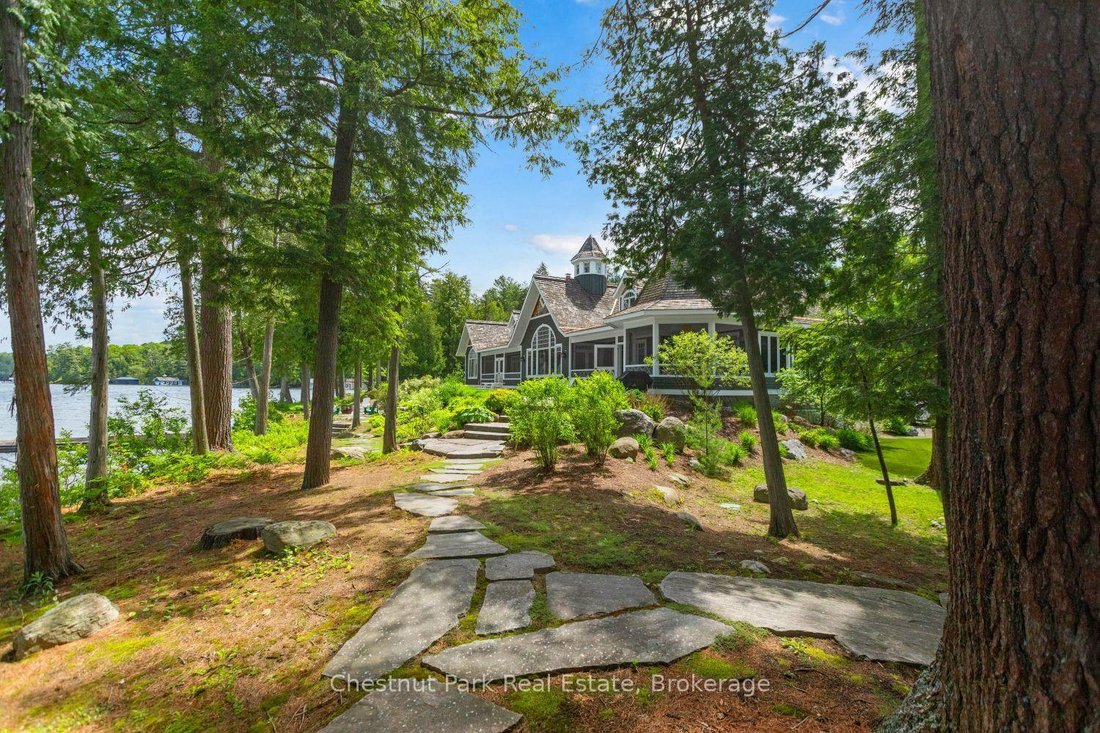 House in Huntsville, Ontario, Canada 3 - 18860140